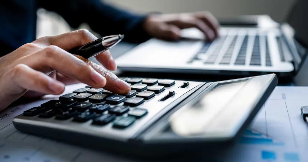 Simulation de revenus en portage salarial IT